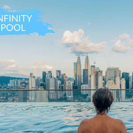 Skypool Kl Free Infinity Pool Over Kuala Lumpur Hostel Екстериор снимка